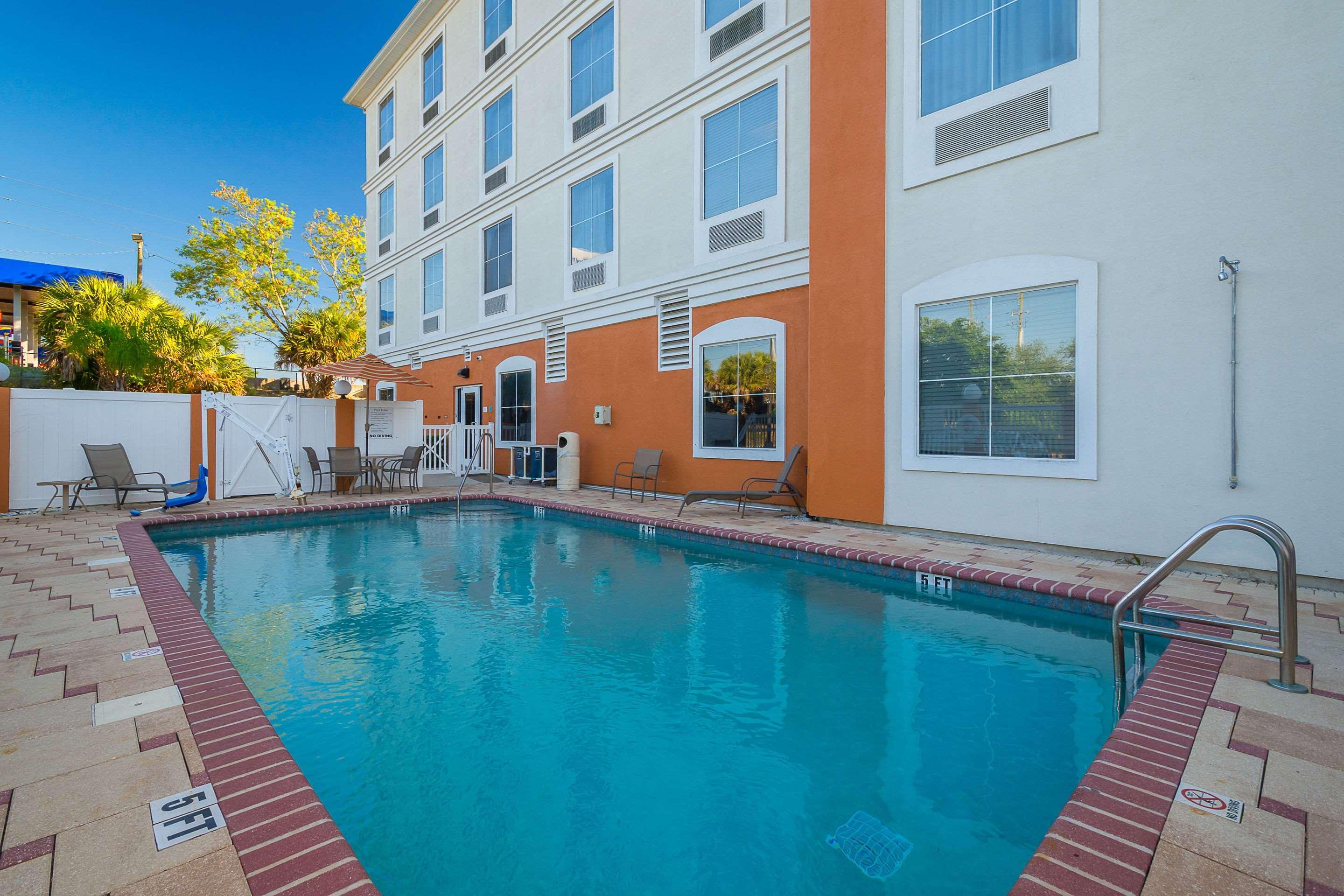 Comfort Inn & Suites Maingate South Davenport Zewnętrze zdjęcie