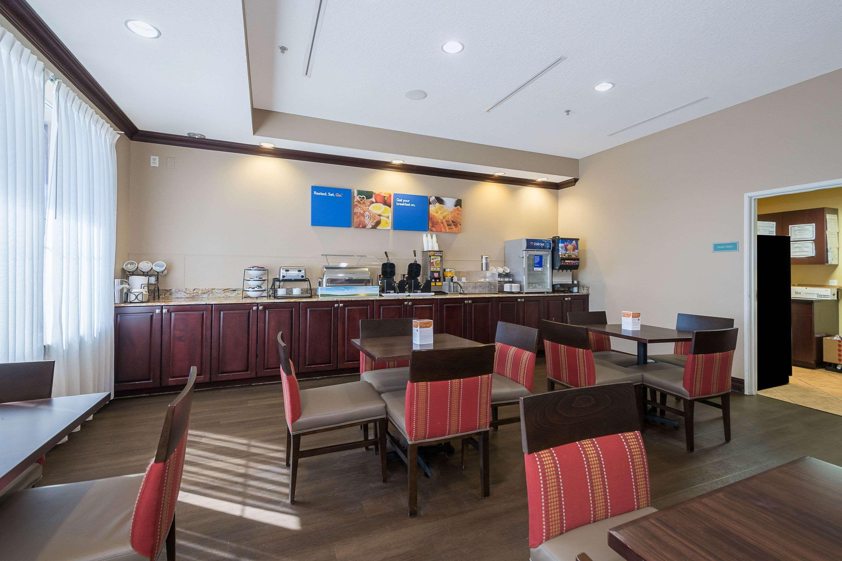 Comfort Inn & Suites Maingate South Davenport Zewnętrze zdjęcie